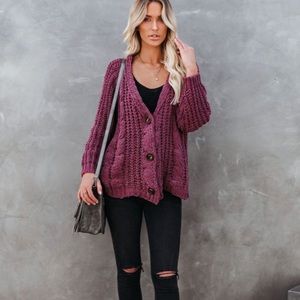 Vici KEELY CHENILLE BUTTON FRONT CARDIGAN - PLUM